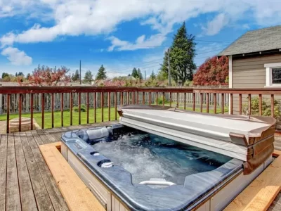 featured-image-install-hot-tub-400x300